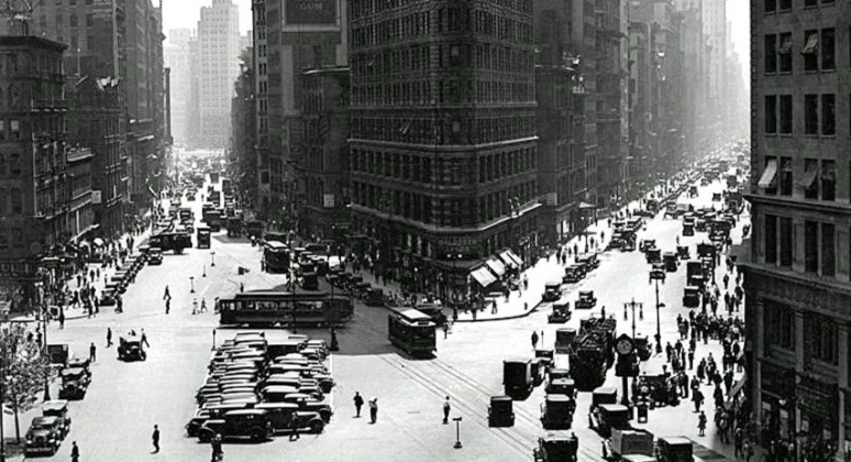 NYC 1925 (Small)